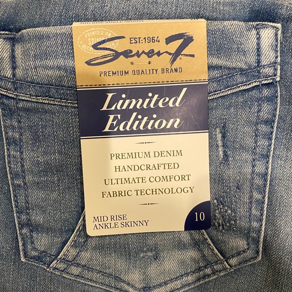 Seven Maternity Jeans NWT - Picture 2 of 5